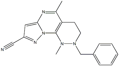 2-benzyl-1,5-dimethyl-1,2,3,4-tetrahydropyrazolo[5',1':2,3]pyrimido[4,5-c]pyridazine-8-carbonitrile Struktur