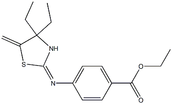 ethyl 4-[(4,4-diethyl-5-methylidene-1,3-thiazolan-2-yliden)amino]benzoate Struktur