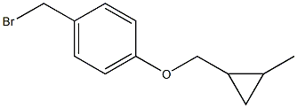 1-(Bromomethyl)-4-[(2-methylcyclopropyl)methoxy]benzene Struktur