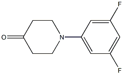 1-(3,5-difluorophenyl)piperidin-4-one Struktur