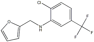 2-chloro-N-(furan-2-ylmethyl)-5-(trifluoromethyl)aniline Struktur