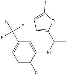 2-chloro-N-[1-(5-methylfuran-2-yl)ethyl]-5-(trifluoromethyl)aniline Struktur