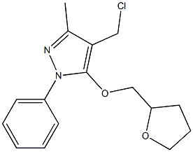 4-(chloromethyl)-3-methyl-5-(oxolan-2-ylmethoxy)-1-phenyl-1H-pyrazole Struktur