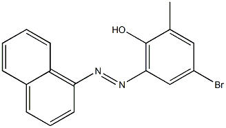 4-bromo-2-methyl-6-[(E)-2-(1-naphthyl)diazenyl]phenol Struktur