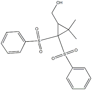 3,3-Dimethyl-2,2-bis(phenylsulfonyl)cyclopropanemethanol Struktur