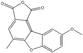 4-Methyl-8-methoxy-dibenzofuran-1,2-dicarboxylic anhydride Struktur