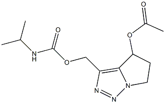 3-(Isopropylcarbamoyloxymethyl)-4-acetoxy-5,6-dihydro-4H-pyrrolo[1,2-c][1,2,3]triazole Struktur