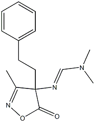 3-Methyl-4-(2-phenylethyl)-4-[[(dimethylamino)methylene]amino]isoxazol-5(4H)-one Struktur