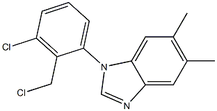 1-[3-chloro-2-(chloromethyl)phenyl]-5,6-dimethyl-1H-1,3-benzodiazole Struktur