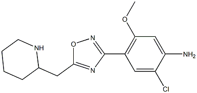 2-chloro-5-methoxy-4-(5-(2-piperidylmethyl)-1,2,4-oxadiazol-3-yl)aniline Struktur