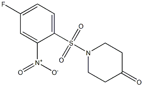 1-[(4-fluoro-2-nitrobenzene)sulfonyl]piperidin-4-one Struktur