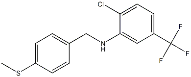 2-chloro-N-{[4-(methylsulfanyl)phenyl]methyl}-5-(trifluoromethyl)aniline Struktur