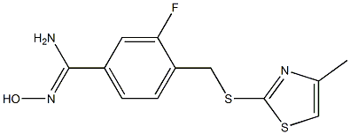 3-fluoro-N'-hydroxy-4-{[(4-methyl-1,3-thiazol-2-yl)sulfanyl]methyl}benzene-1-carboximidamide Struktur