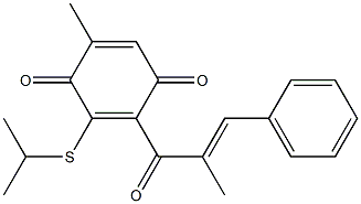 2-[(E)-3-Phenyl-2-methylpropenoyl]-5-methyl-3-isopropylthio-1,4-benzoquinone Struktur