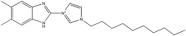 1-Decyl-3-(5,6-dimethyl-1H-benzimidazol-2-yl)-1H-imidazol-3-ium Struktur