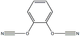 Dicyanic acid o-phenylene ester Struktur