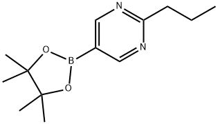 2-propyl-5-(4,4,5,5-tetramethyl-1,3,2-dioxaborolan-2-yl)pyrimidine Struktur