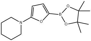 5-(Piperidino)furan-2-boronic acid pinacol ester Struktur