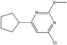 4-chloro-6-cyclopentyl-2-(methylsulfanyl)pyrimidine Struktur