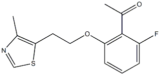 1-{2-fluoro-6-[2-(4-methyl-1,3-thiazol-5-yl)ethoxy]phenyl}ethan-1-one Struktur