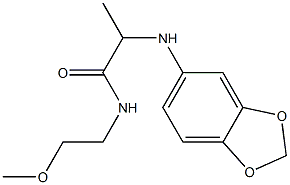 2-(2H-1,3-benzodioxol-5-ylamino)-N-(2-methoxyethyl)propanamide Struktur