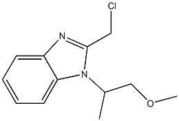 2-(chloromethyl)-1-(1-methoxypropan-2-yl)-1H-1,3-benzodiazole Struktur