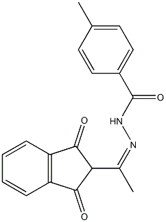 N'-[(Z)-1-(1,3-dioxo-2,3-dihydro-1H-inden-2-yl)ethylidene]-4-methylbenzohydrazide Struktur