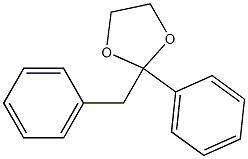 2-Benzyl-2-phenyl-1,3-dioxolane Struktur