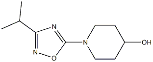 1-(3-isopropyl-1,2,4-oxadiazol-5-yl)piperidin-4-ol Struktur