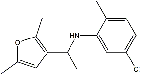 5-chloro-N-[1-(2,5-dimethylfuran-3-yl)ethyl]-2-methylaniline Struktur