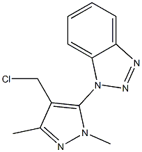 1-[4-(chloromethyl)-1,3-dimethyl-1H-pyrazol-5-yl]-1H-1,2,3-benzotriazole Struktur