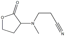 3-[methyl(2-oxooxolan-3-yl)amino]propanenitrile Struktur