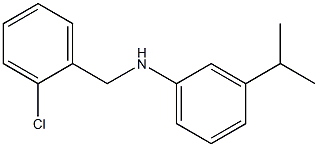 N-[(2-chlorophenyl)methyl]-3-(propan-2-yl)aniline Struktur