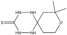 8,8-dimethyl-9-oxa-1,2,4,5-tetraazaspiro[5.5]undecane-3-thione Struktur