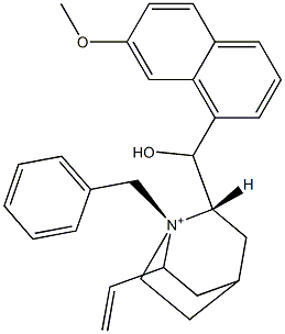 (2S)-8-Ethenyl-2-[(R)-hydroxy(7-methoxy-1-naphtyl)methyl]-1-benzylquinuclidinium Struktur