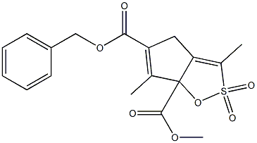 5-Benzyloxycarbonyl-4,6a-dihydro-6a-methoxycarbonyl-3,6-dimethylcyclopent[d]-1,2-oxathiole 2,2-dioxide Struktur