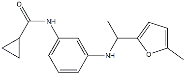 N-(3-{[1-(5-methylfuran-2-yl)ethyl]amino}phenyl)cyclopropanecarboxamide Struktur