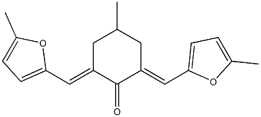 4-methyl-2,6-bis[(5-methyl-2-furyl)methylene]cyclohexanone Struktur