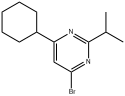 4-bromo-6-cyclohexyl-2-(propan-2-yl)pyrimidine Struktur