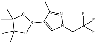 3-methyl-4-(4,4,5,5-tetramethyl-1,3,2-dioxaborolan-2-yl)-1-(2,2,2-trifluoroethyl)-1H-pyrazole Struktur