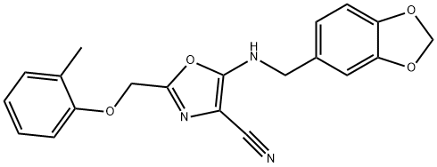 5-[(1,3-benzodioxol-5-ylmethyl)amino]-2-[(2-methylphenoxy)methyl]-1,3-oxazole-4-carbonitrile Struktur