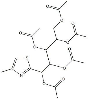 2,3-di(acetyloxy)-1-[1,2-di(acetyloxy)ethyl]-3-(4-methyl-1,3-thiazol-2-yl)propyl acetate Struktur