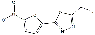 2-(chloromethyl)-5-(5-nitrofuran-2-yl)-1,3,4-oxadiazole Struktur