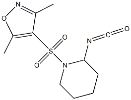 4-[(2-isocyanatopiperidine-1-)sulfonyl]-3,5-dimethyl-1,2-oxazole Struktur