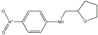 4-nitro-N-(oxolan-2-ylmethyl)aniline Struktur