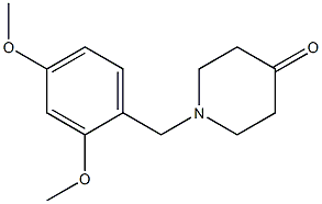 1-(2,4-dimethoxybenzyl)piperidin-4-one Struktur