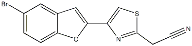 [4-(5-bromo-1-benzofuran-2-yl)-1,3-thiazol-2-yl]acetonitrile Struktur