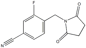 4-[(2,5-dioxopyrrolidin-1-yl)methyl]-3-fluorobenzonitrile Struktur