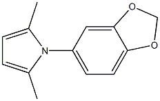 1-Benzo[1,3]dioxol-5-yl-2,5-dimethyl-1H-pyrrole- Struktur