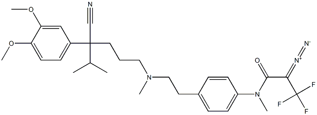 2-(3,4-Dimethoxyphenyl)-2-isopropyl-5-[N-[4-(N-methyl-2-diazo-3,3,3-trifluoropropionylamino)phenethyl]methylamino]valeronitrile Struktur